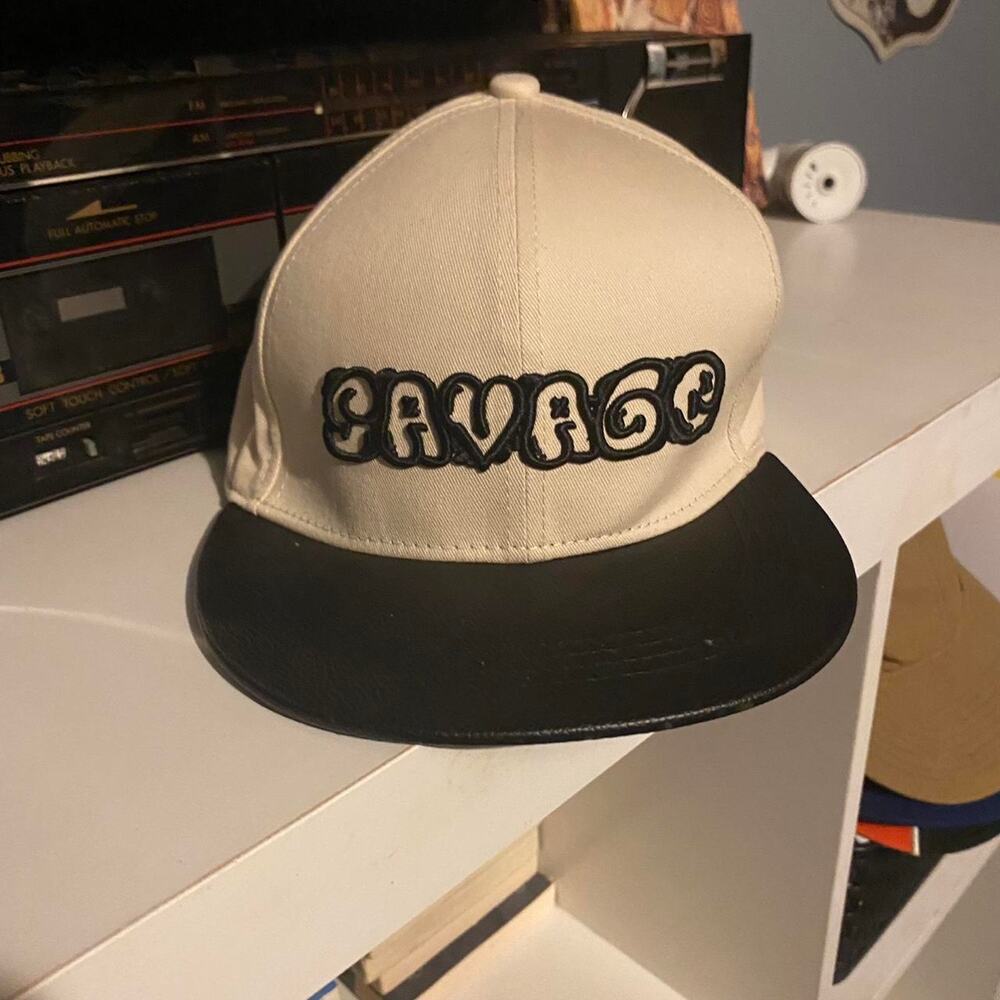 Hustles snapback hat